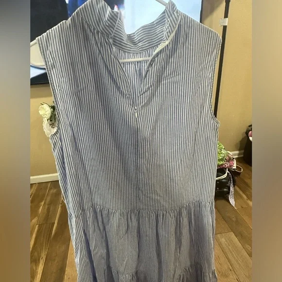 Long stripped dress - Picture 4 of 4